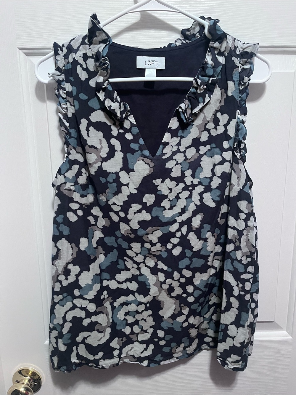 LOFT Navy Ruffle V-Neck Sleeveless Blouse with Gray & Light Blue Print Size M